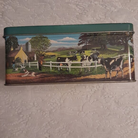 VTG Embossed Cow Tin - Picture 5 of 8